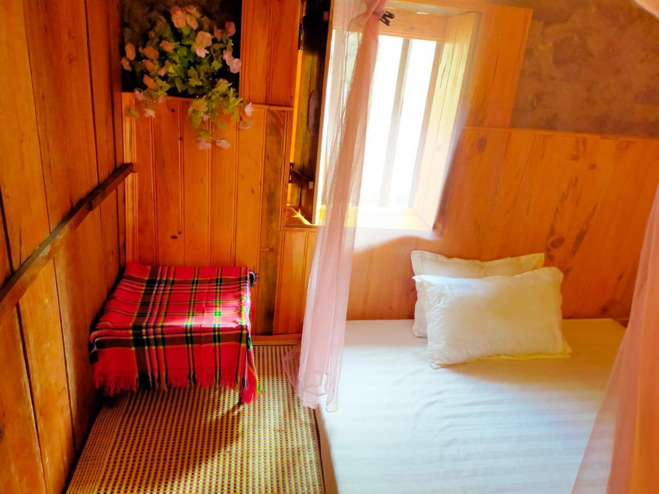 Minh Khang Homestay - Lang Da Co Khuoi Ky 高平 外观 照片
