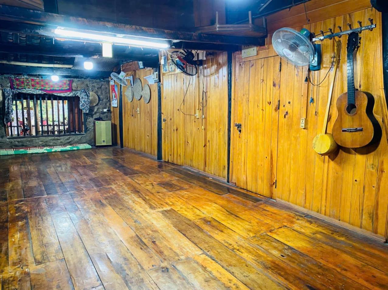 Minh Khang Homestay - Lang Da Co Khuoi Ky 高平 外观 照片