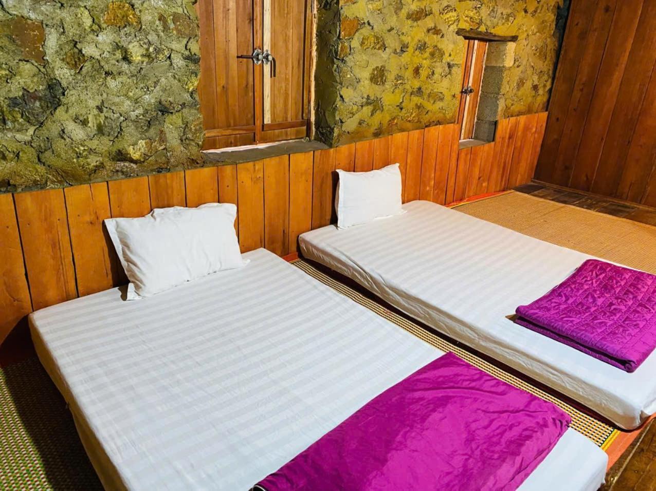 Minh Khang Homestay - Lang Da Co Khuoi Ky 高平 外观 照片
